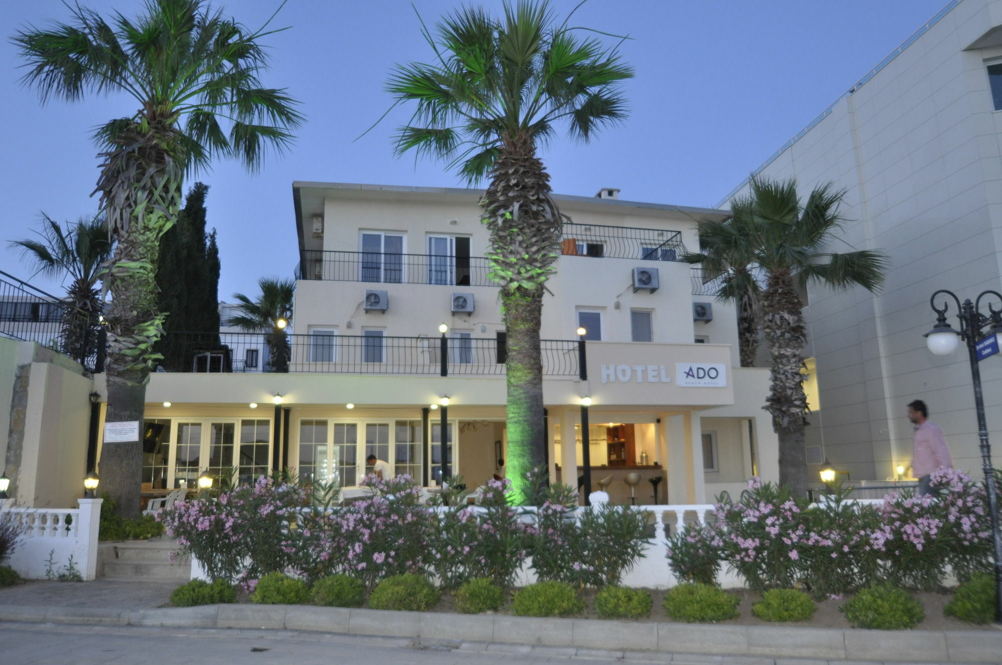 Ado Beach Hotel Turgutreis Exterior photo